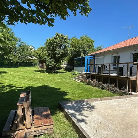 La Petite Maison Hébergement de vacances *