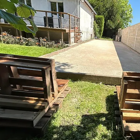 La Petite Maison Hébergement de vacances Annet-sur-Marne